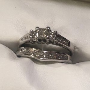 Engagement ring and wedding band size 7